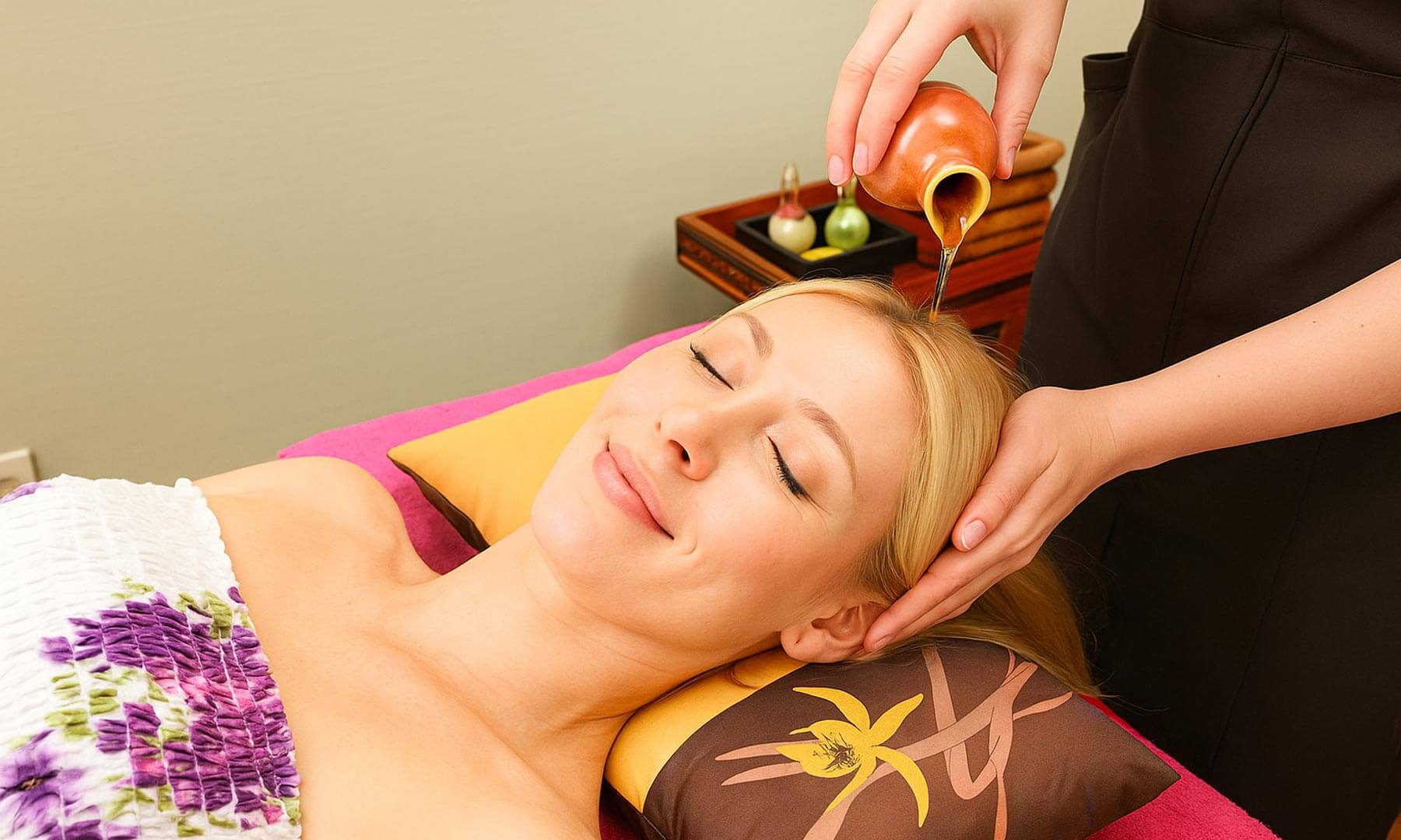 Sebum Removal Deep Cleansing